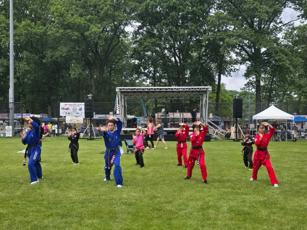 Students demonstrating advanced techniques